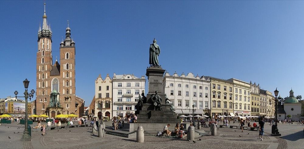 Este Europeo y Polonia Fin Estocolmo