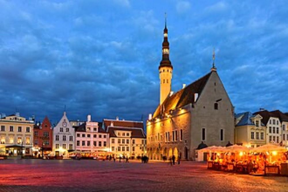 Fabulosa Polonia y Capitales Bálticas